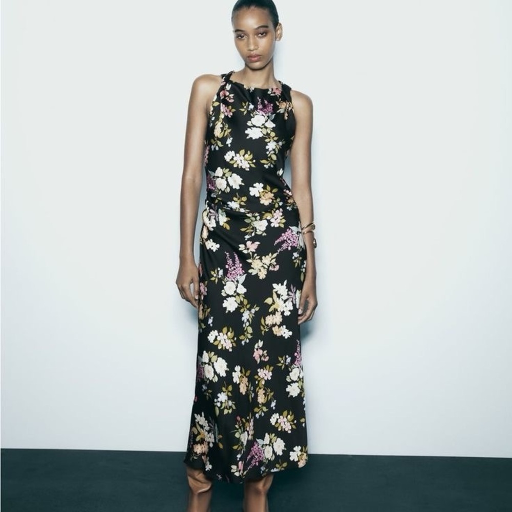 Mood - Picture 6 of 8